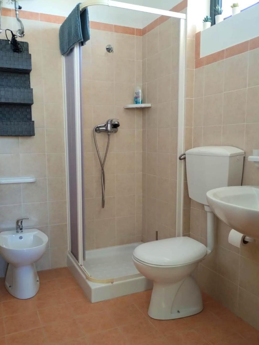 Ronnavona Casa Vacanze B&B Chiaramonte Gulfi Buitenkant foto